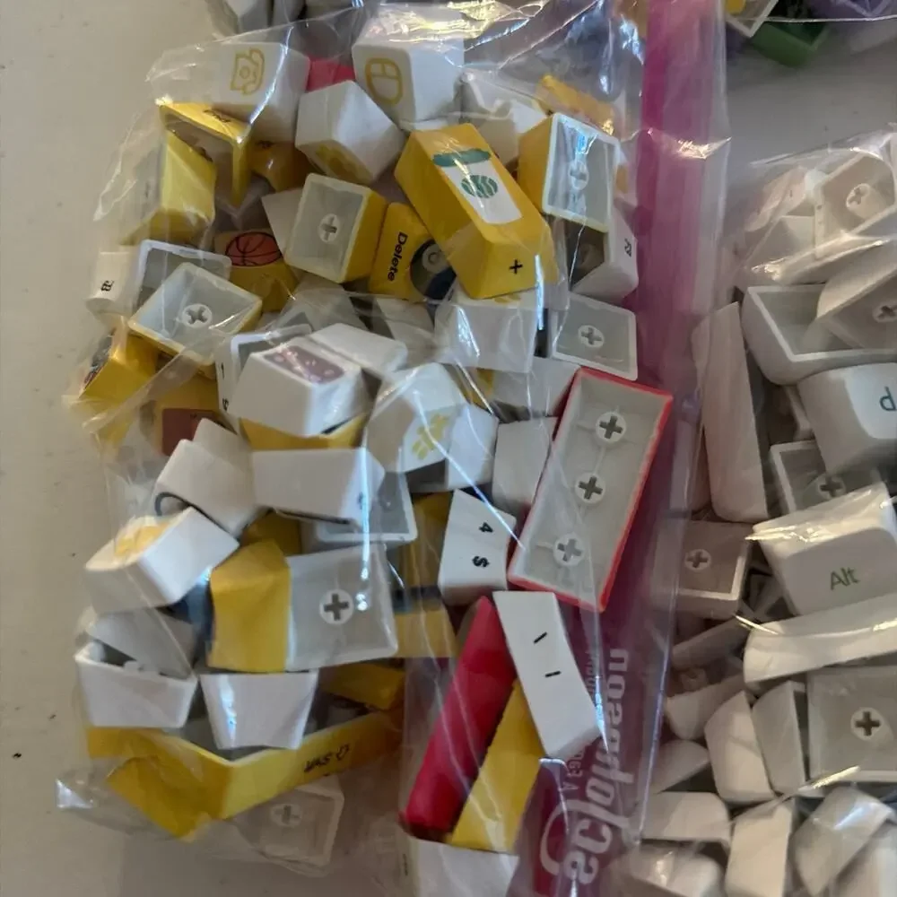 Lots of Keyboard Keycaps Craft Kit for Mechanical keyboards